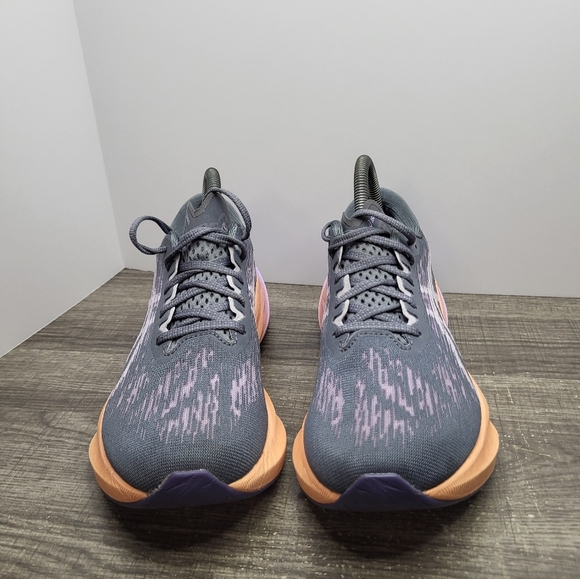 Asics Novablast 3 Shoes Womens Sz 8 Gray Purple Running Athletic Gym Sneakers - Picture 4 of 10